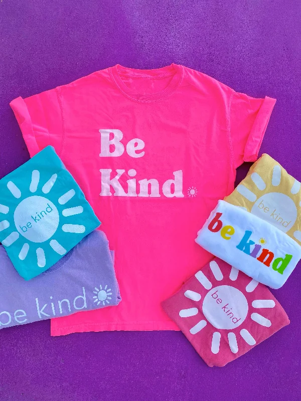 BE KIND MYSTERY SOLID COLOR TEE