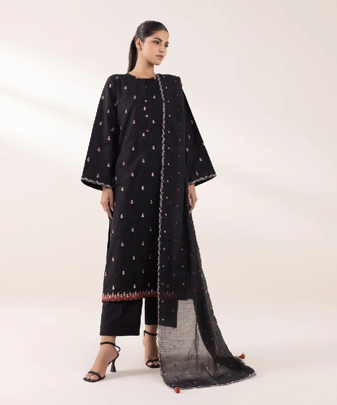 Embroidered Manar Dupatta