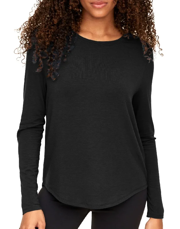 Molly Women's Long-Sleeve Tee